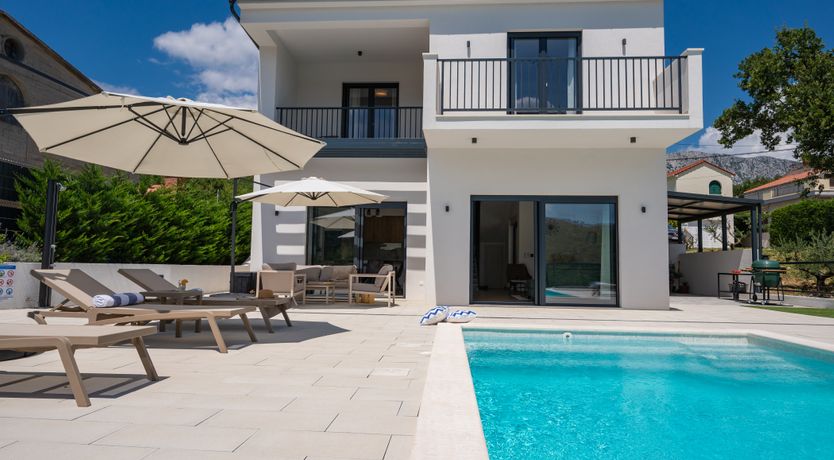 Photo of Mountain View Delight