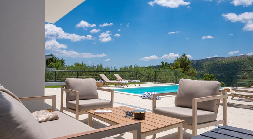 Photo of Mountain View Delight