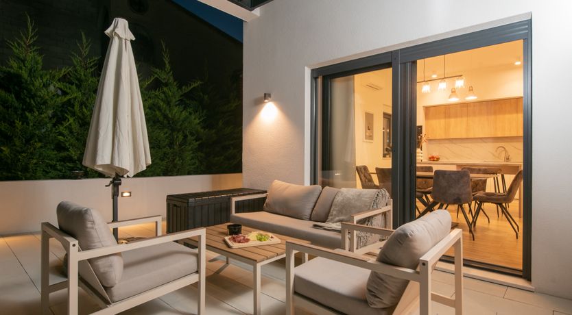 Photo of Mountain View Delight