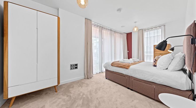 Photo of Autumn Hills