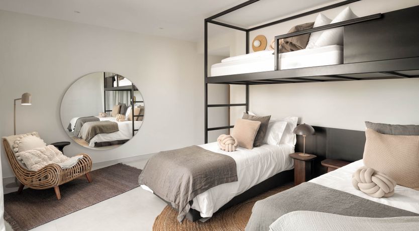 Photo of Marbella Breeze