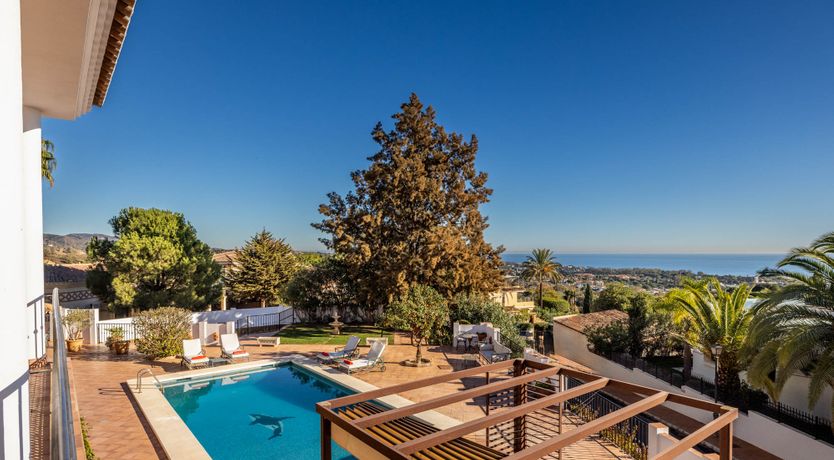 Photo of Marbella Breeze