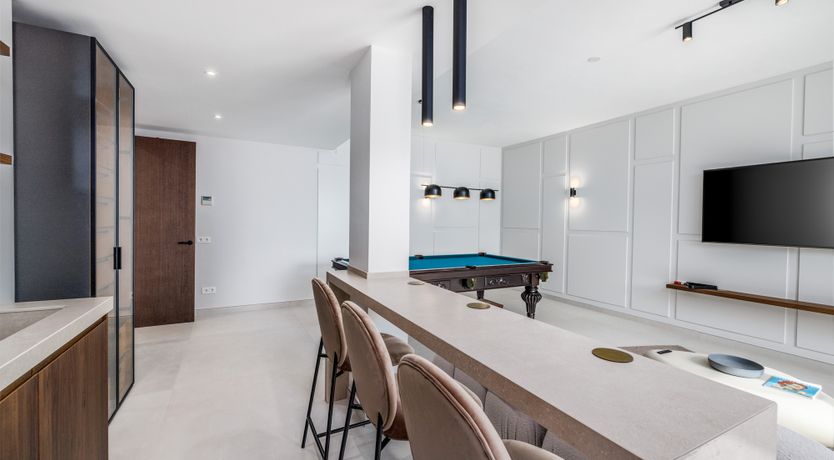 Photo of Marbella Breeze