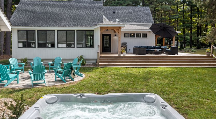 Photo of Lakeshore Landscape