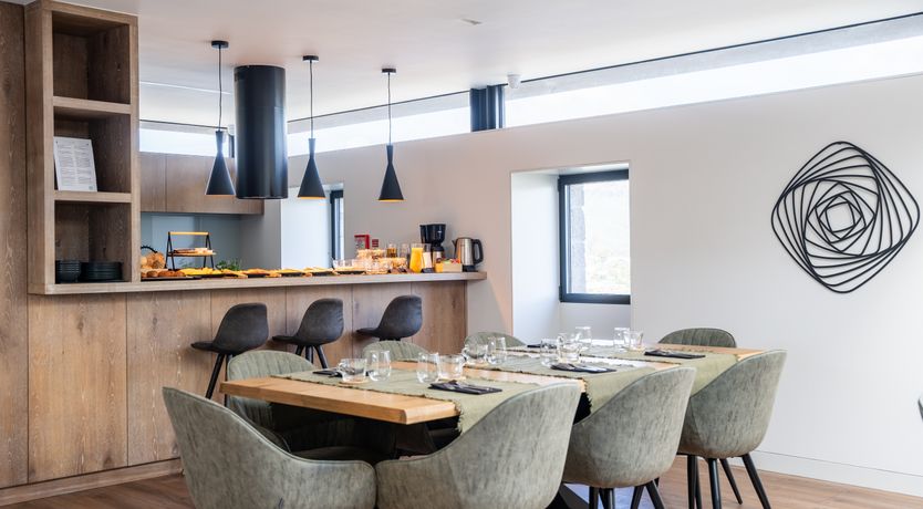 Photo of Pearl of the Valley