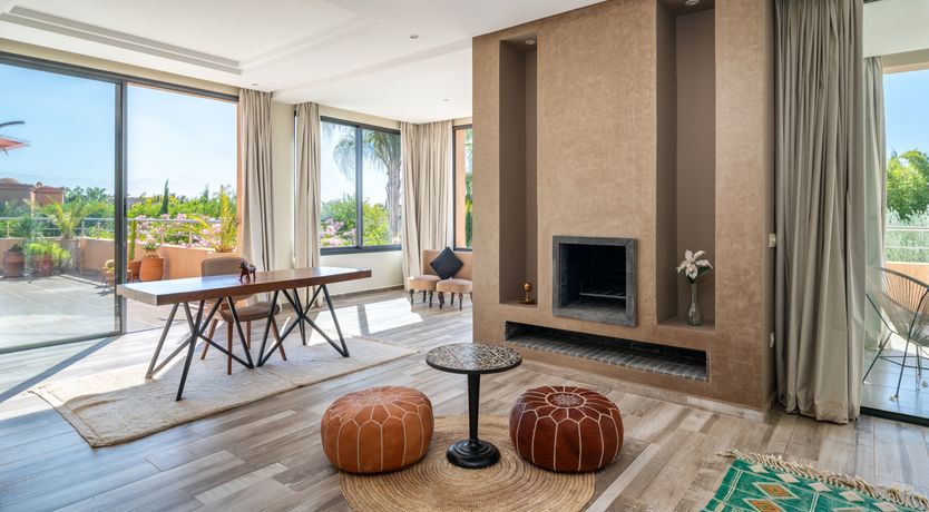 Photo of An Atlas View