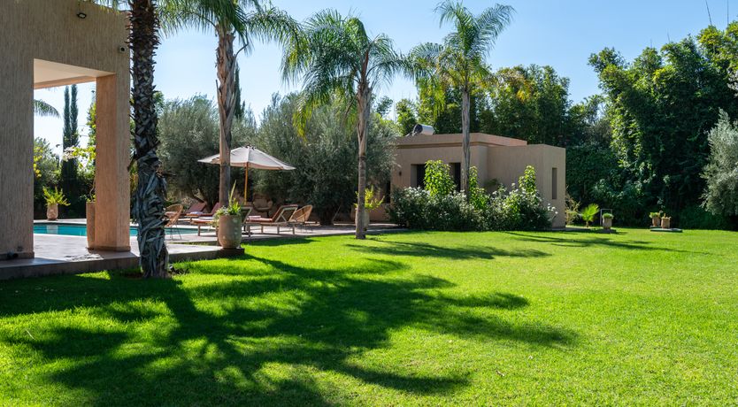 Photo of An Atlas View