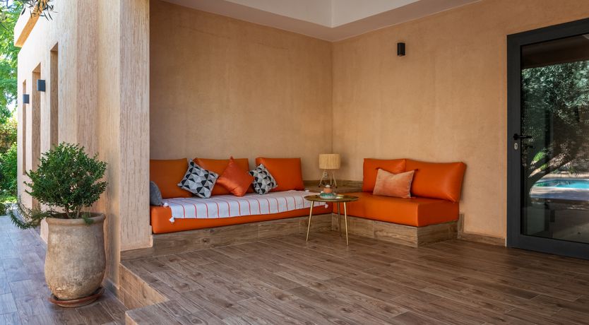 Photo of An Atlas View