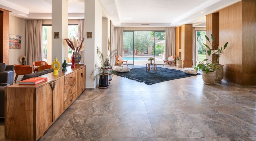 Photo of An Atlas View