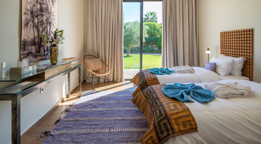 Photo of An Atlas View