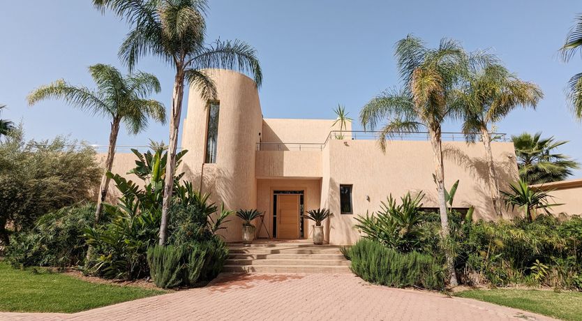 Photo of An Atlas View