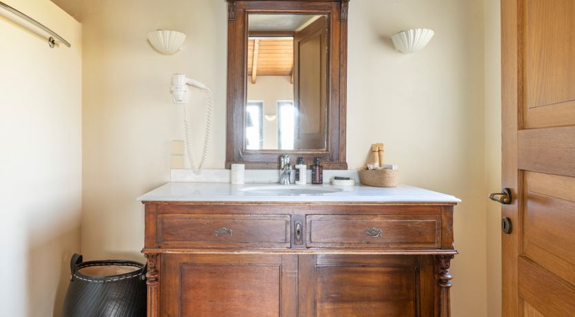 Photo of Olives & Sunbeams