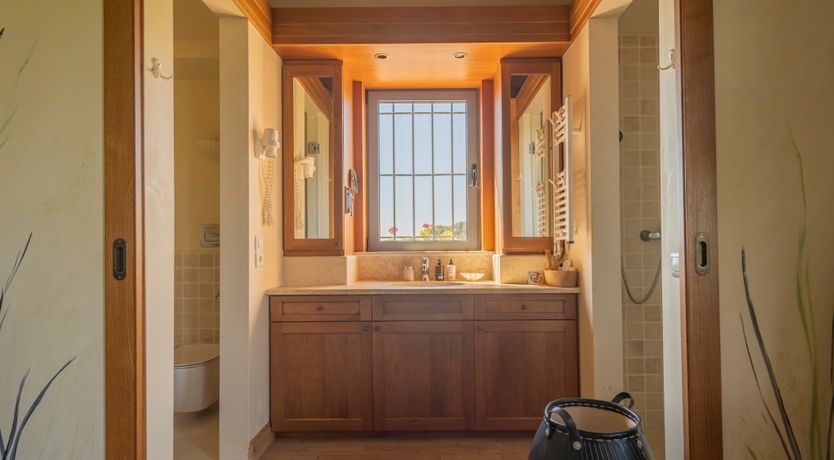 Photo of Olives & Sunbeams