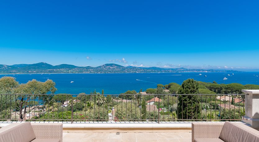 Photo of Seabound Serenity