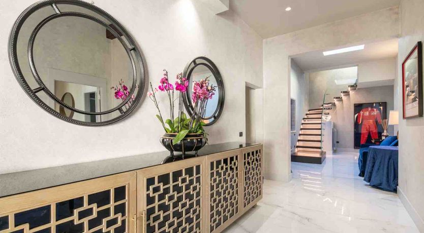 Photo of Italian Musing