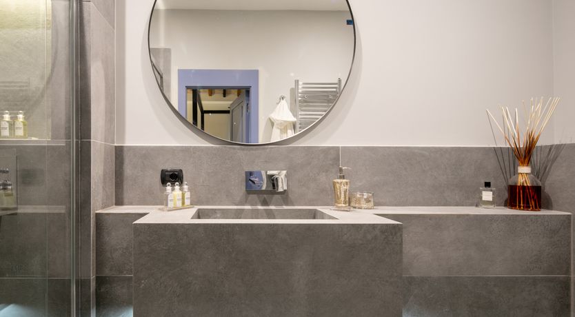 Photo of Italian Musing