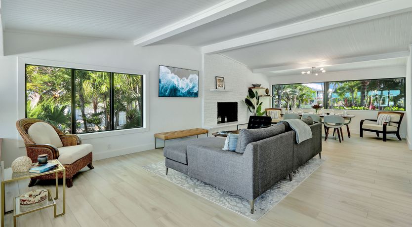 Photo of Sunlight Reflections