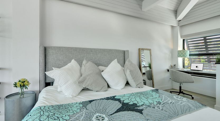 Photo of Sunlight Reflections