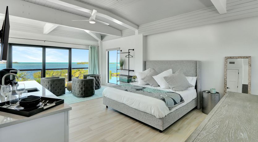 Photo of Sunlight Reflections