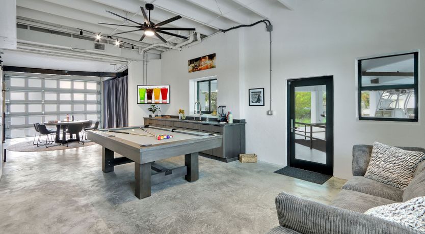 Photo of Sunlight Reflections