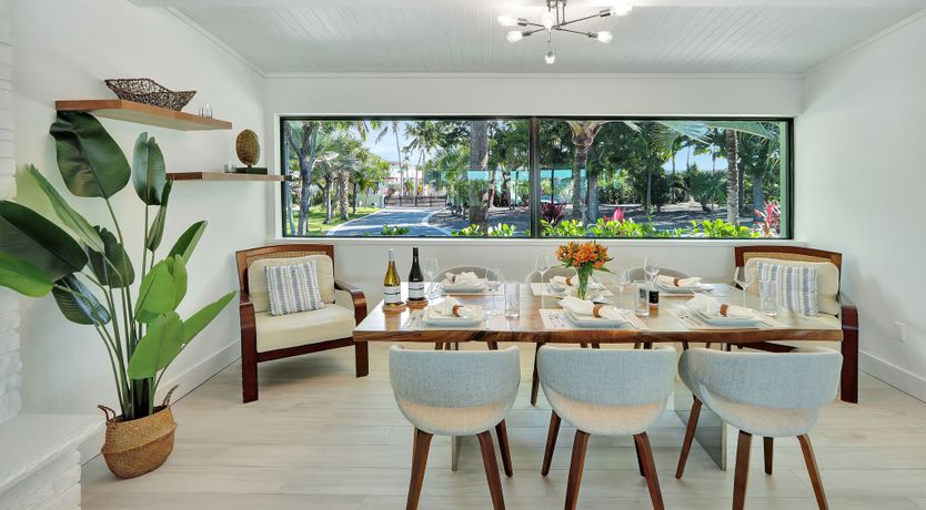 Photo of Sunlight Reflections