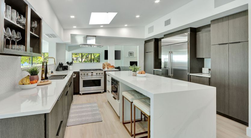 Photo of Sunlight Reflections