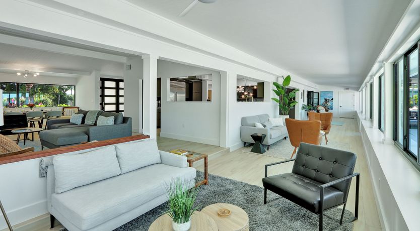 Photo of Sunlight Reflections