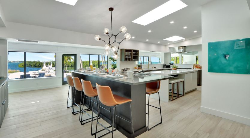 Photo of Sunlight Reflections