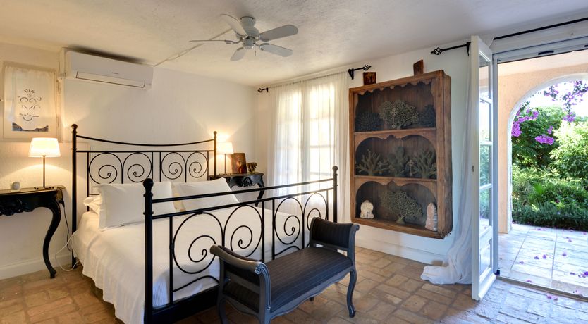 Photo of Spetsian Splendour