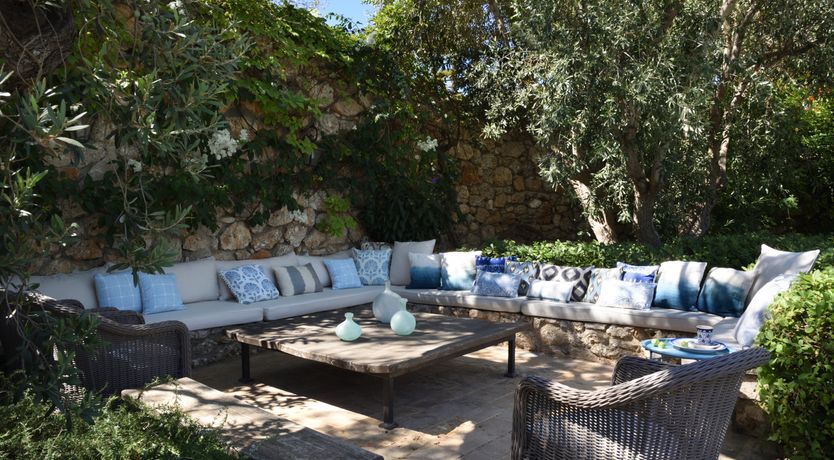 Photo of Spetsian Splendour