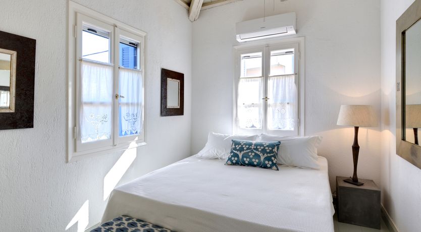 Photo of Spetsian Splendour