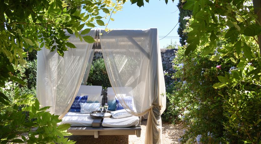 Photo of Spetsian Splendour