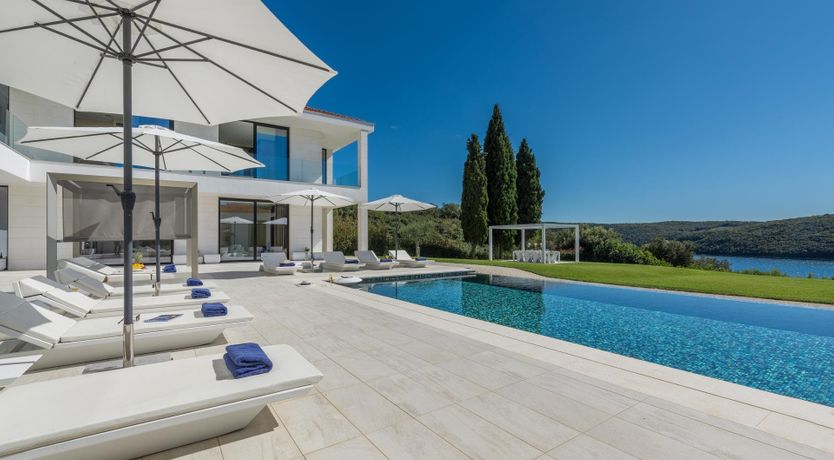 Photo of Sailing the Sea