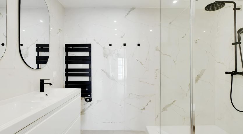 Photo of Bleu Velour