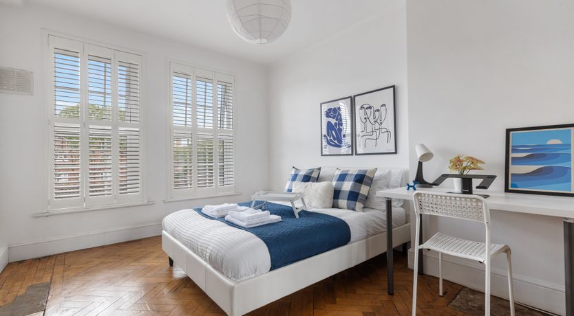 Photo of Whitechapel Pearl