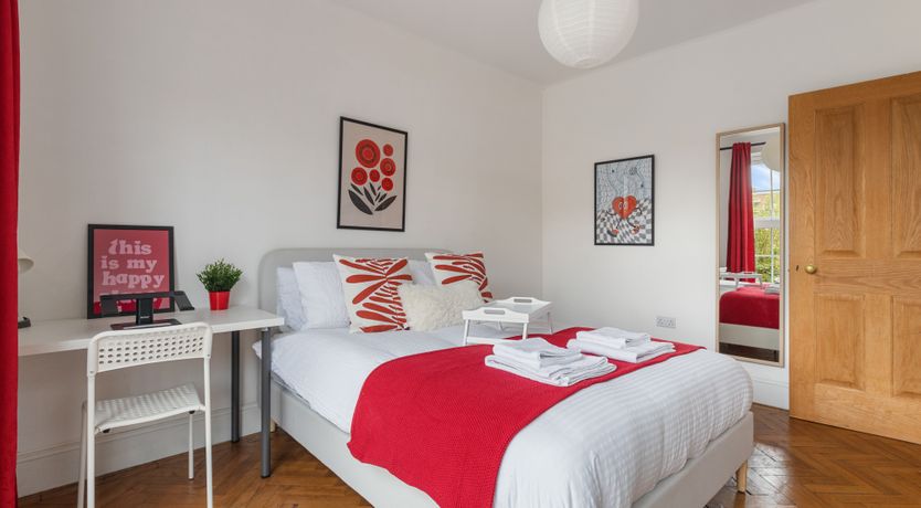 Photo of Whitechapel Pearl