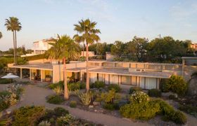 Photo of the-house-on-the-lagoon