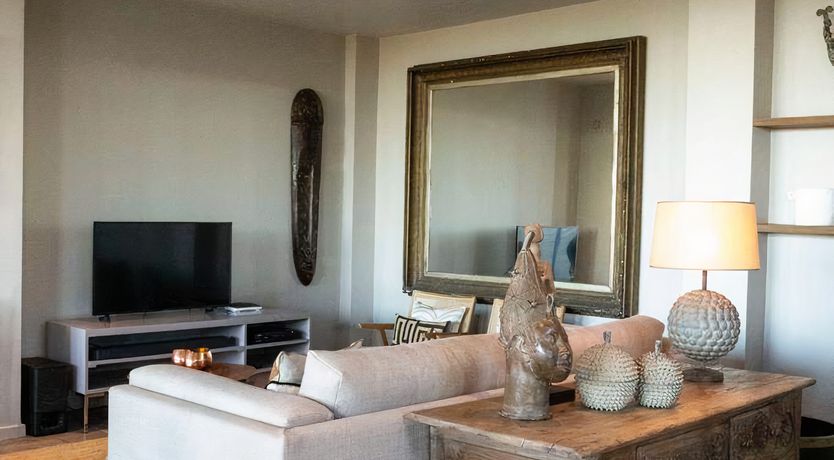 Photo of The House on the Lagoon