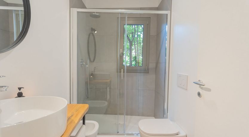 Photo of The Lake Hideaway