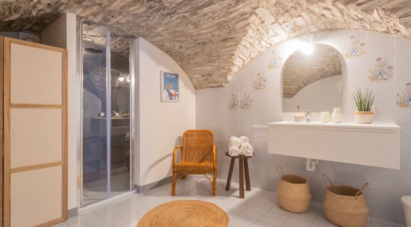 Photo of The Cosy Lakeview Hideaway