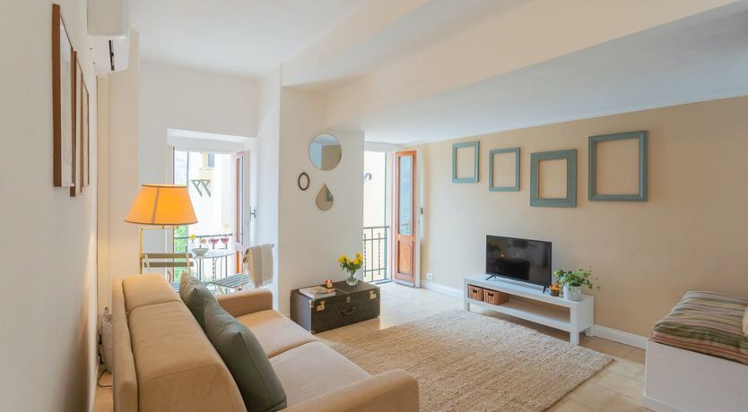 Photo of The Cosy Lakeview Hideaway