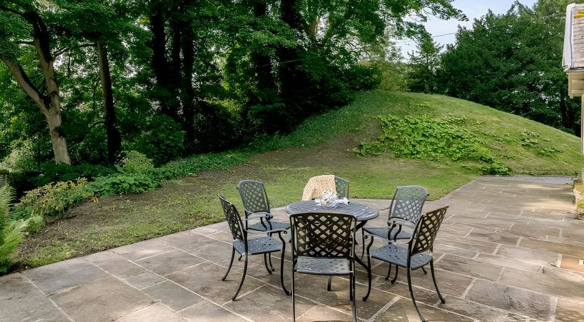 Photo of Harp's Nest