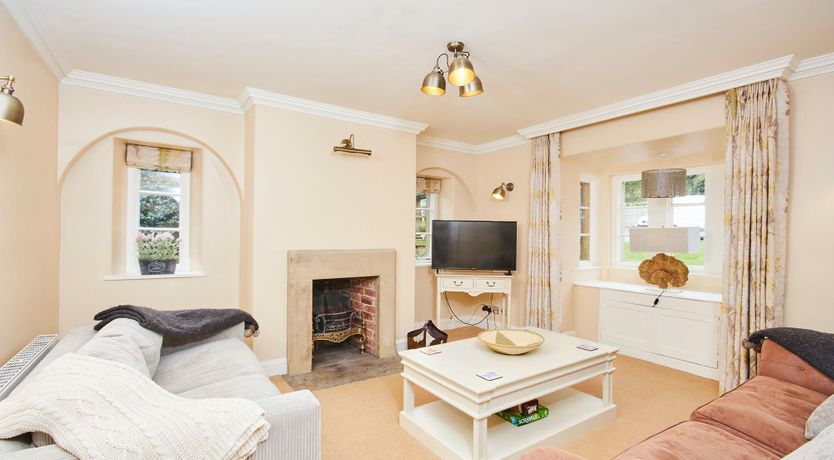 Photo of Harp's Nest