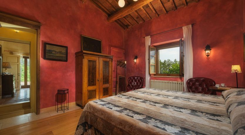 Photo of Tuscan Light