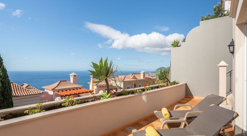 Photo of Portico Paradise