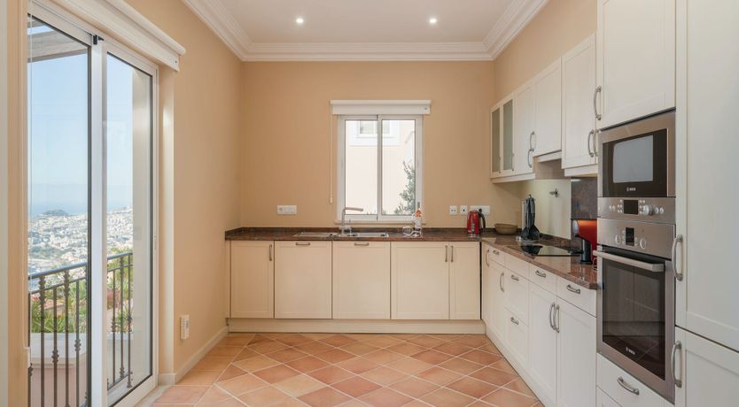 Photo of Portico Paradise