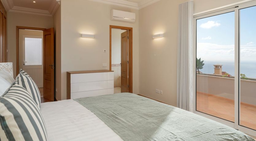 Photo of Portico Paradise