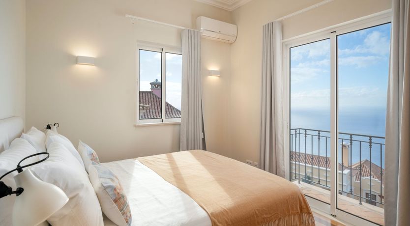 Photo of Portico Paradise