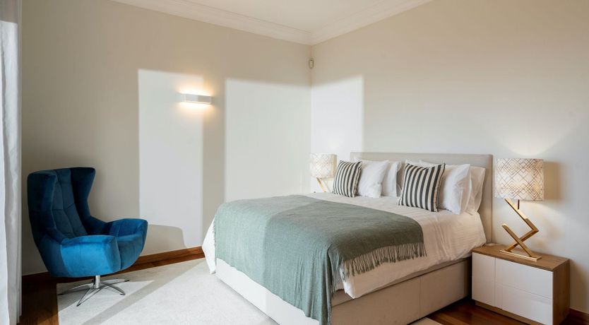 Photo of Portico Paradise