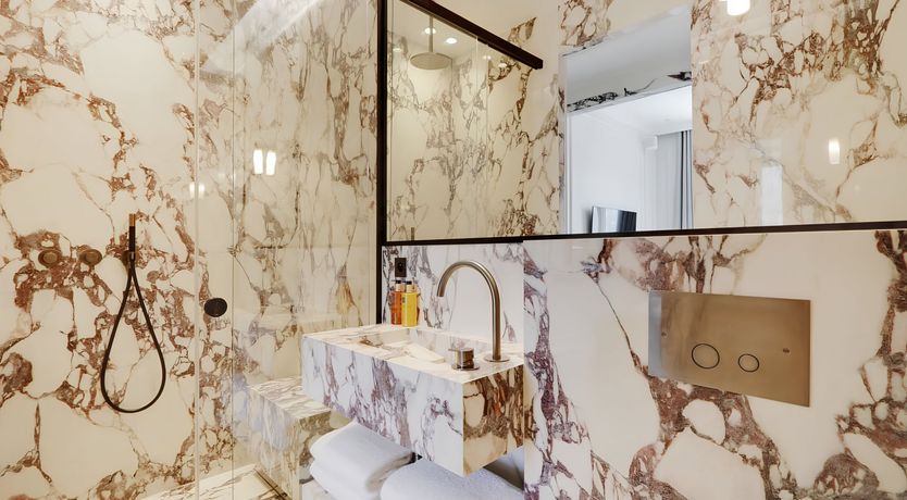 Photo of Belle of Les Halles